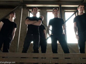 Кажется сейчас будет ганг банг!