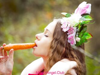 Чтобы ты сделал, если бы меня в лесу встретил?