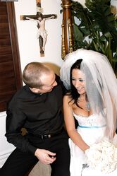 Голая невеста