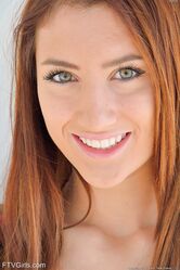 Нам не надо полумер, раздевайся полностью!