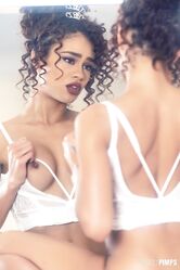 Мила такая сучка!