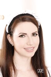 Кто ты: горничная или проститутка?