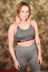 А еще я хуй сосу неплохо