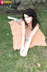 И почему ты не моя соседка!