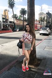 Ее прелесть волосатая